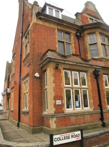 Kensal-Rise-library